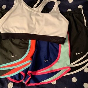 NIKE SET - 3 SHORTS AND SPORTS BRA!!!!!